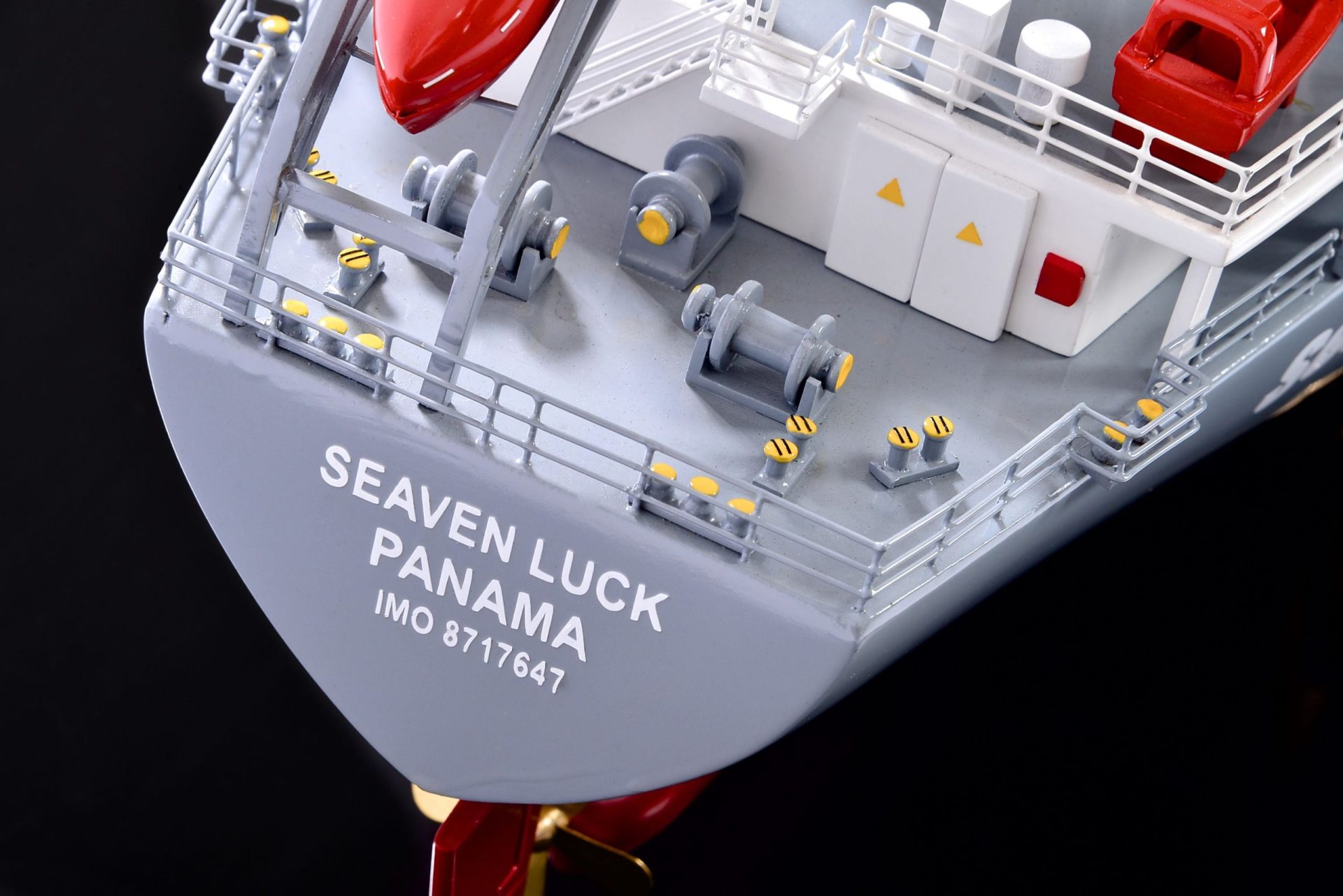 2474-14130-Seaven-Luck-Model-Ship-scaled