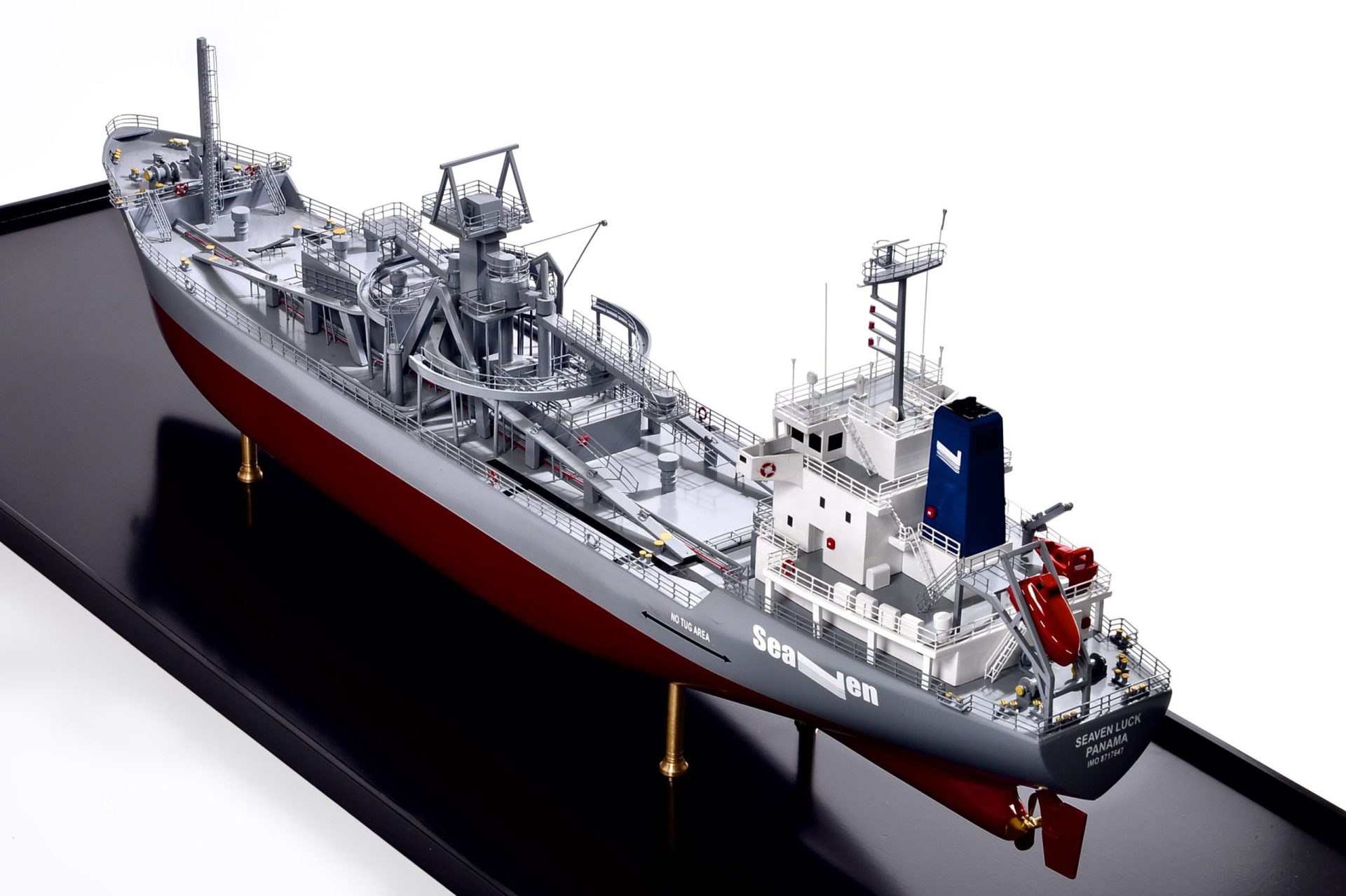 2474-14145-Seaven-Luck-Model-Ship-scaled
