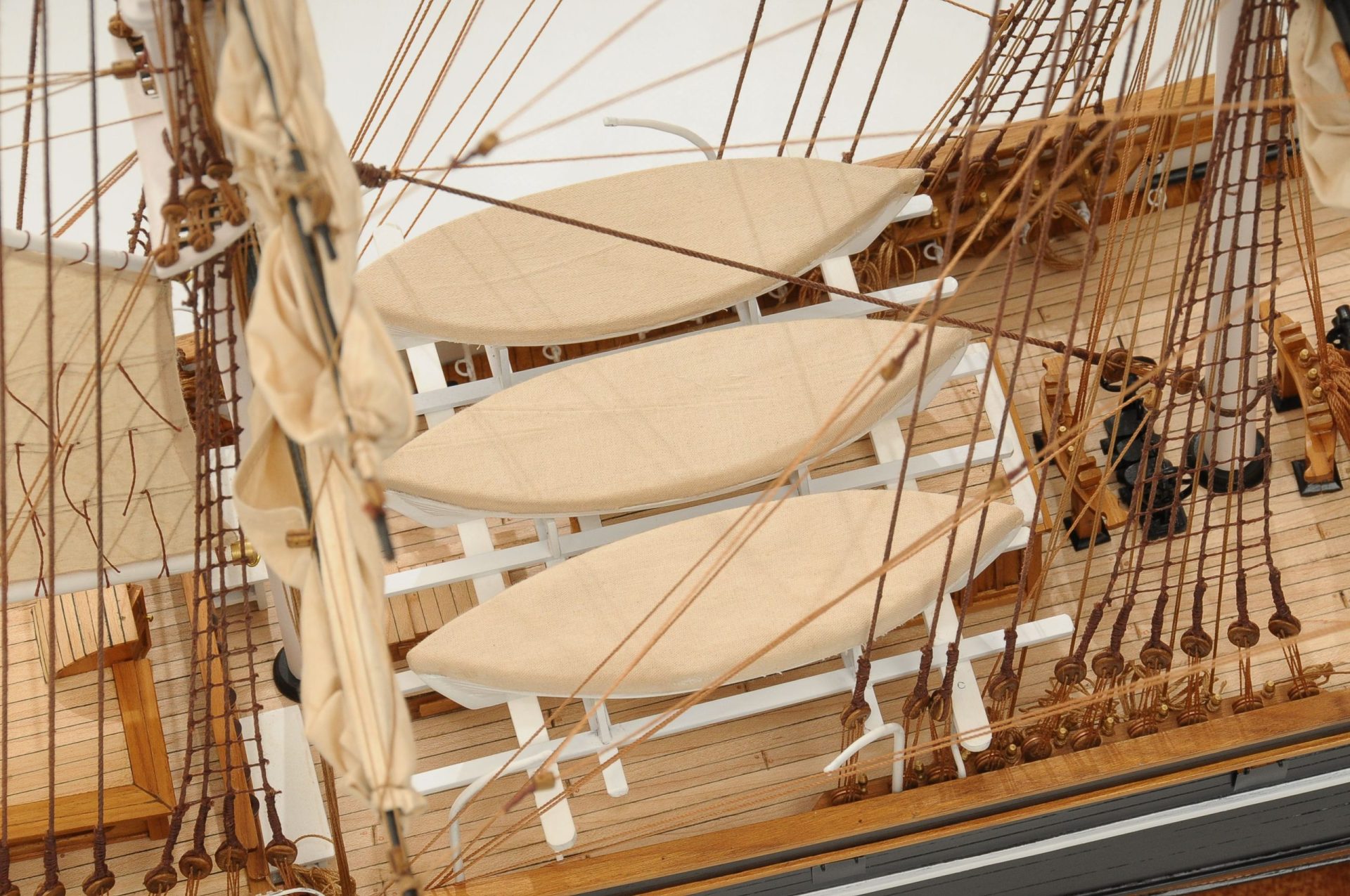 553-8672-Cutty-Sark-model-ship-Premier-Range-scaled