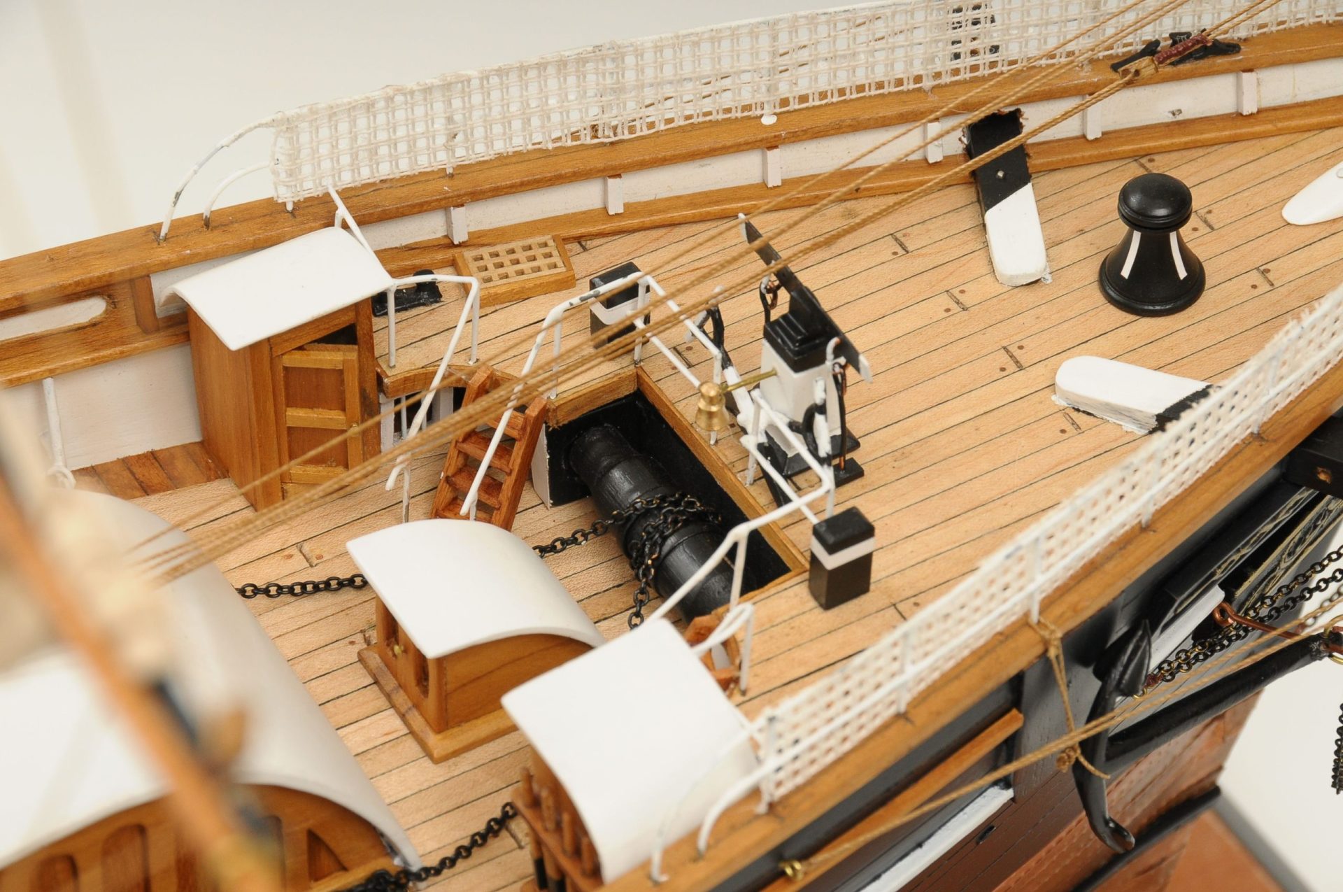 553-8679-Cutty-Sark-model-ship-Premier-Range-scaled