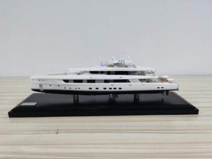 Project Secret Display Ship Model - BM