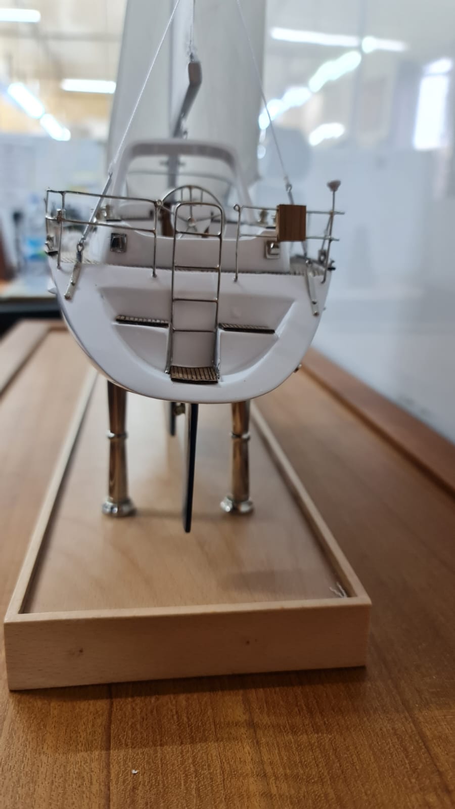 Geni-Custom-Model-11
