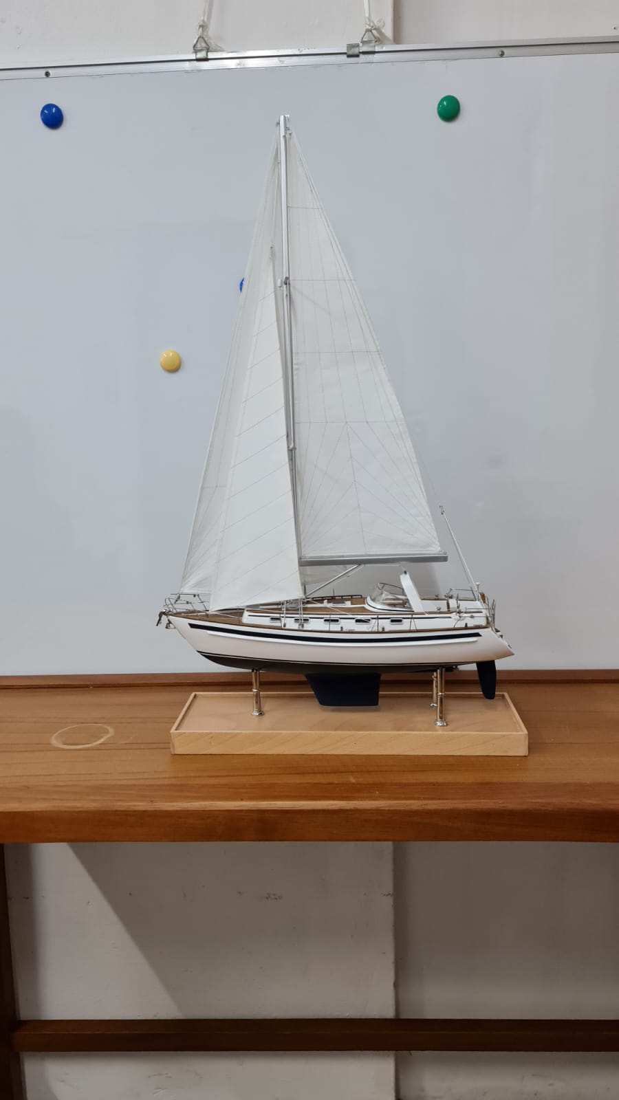 Geni-Custom-Model-16