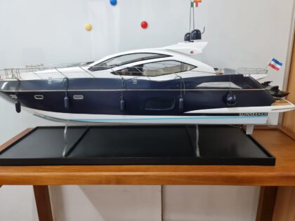Sunseeker Predator 64 Display Ship Model - Premier Ship Models