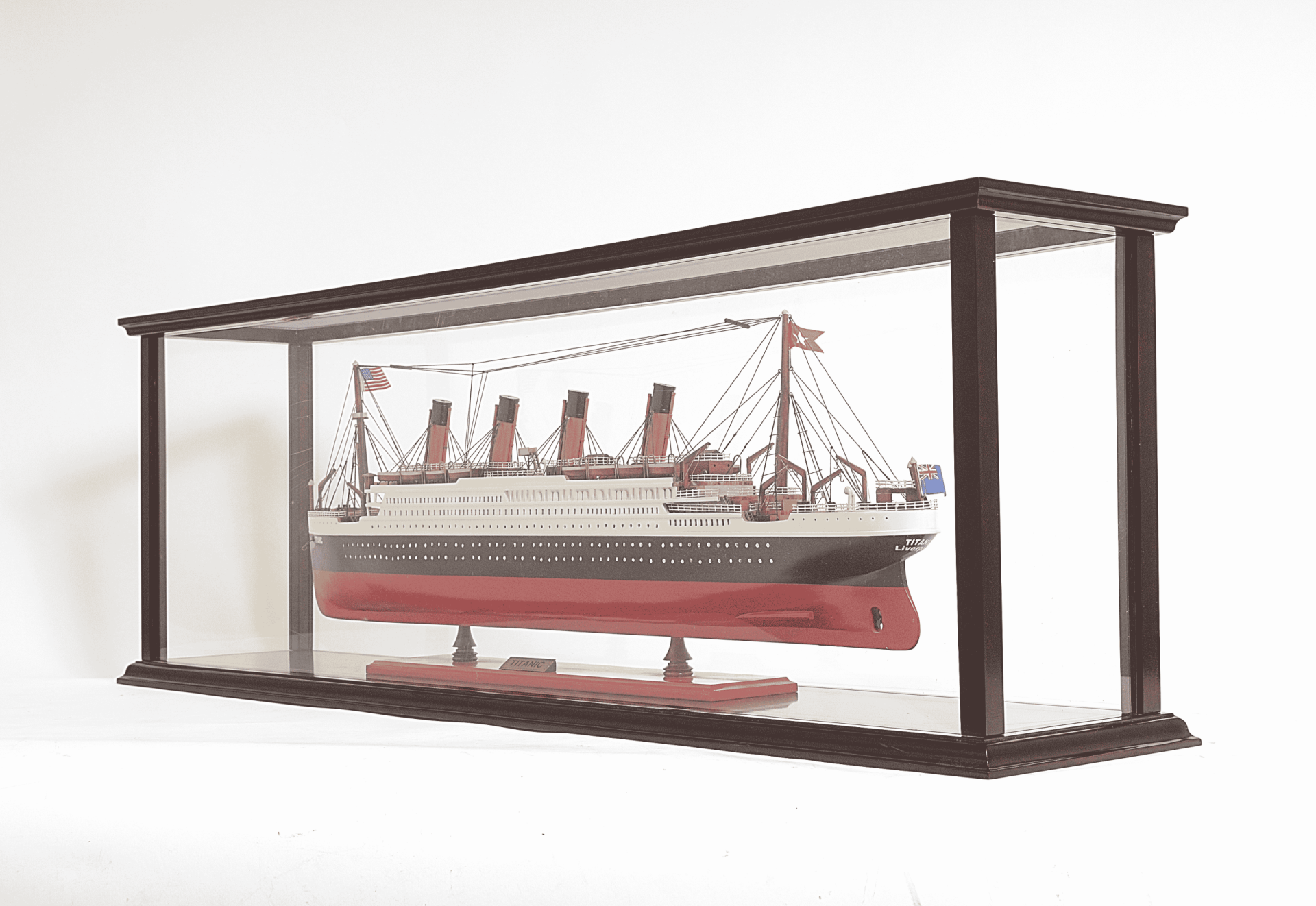 TITANI4-scaled