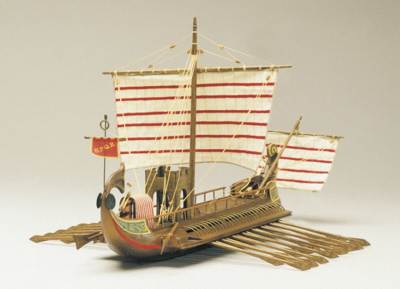 Roman Bireme Model Ship Kit 30 BC - Mantua Models (770)