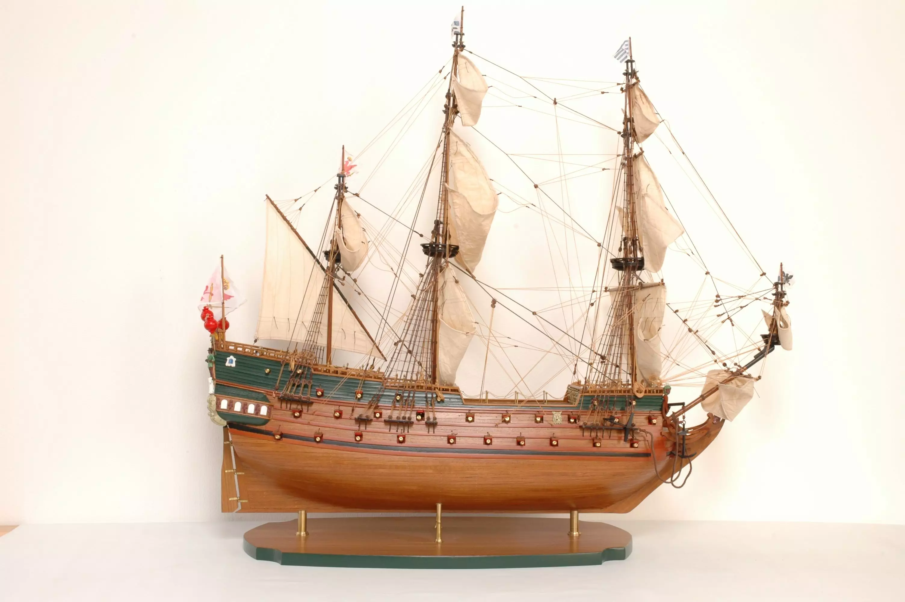 Wappen von Hamburg Ship Model (Superior Range) - PSM