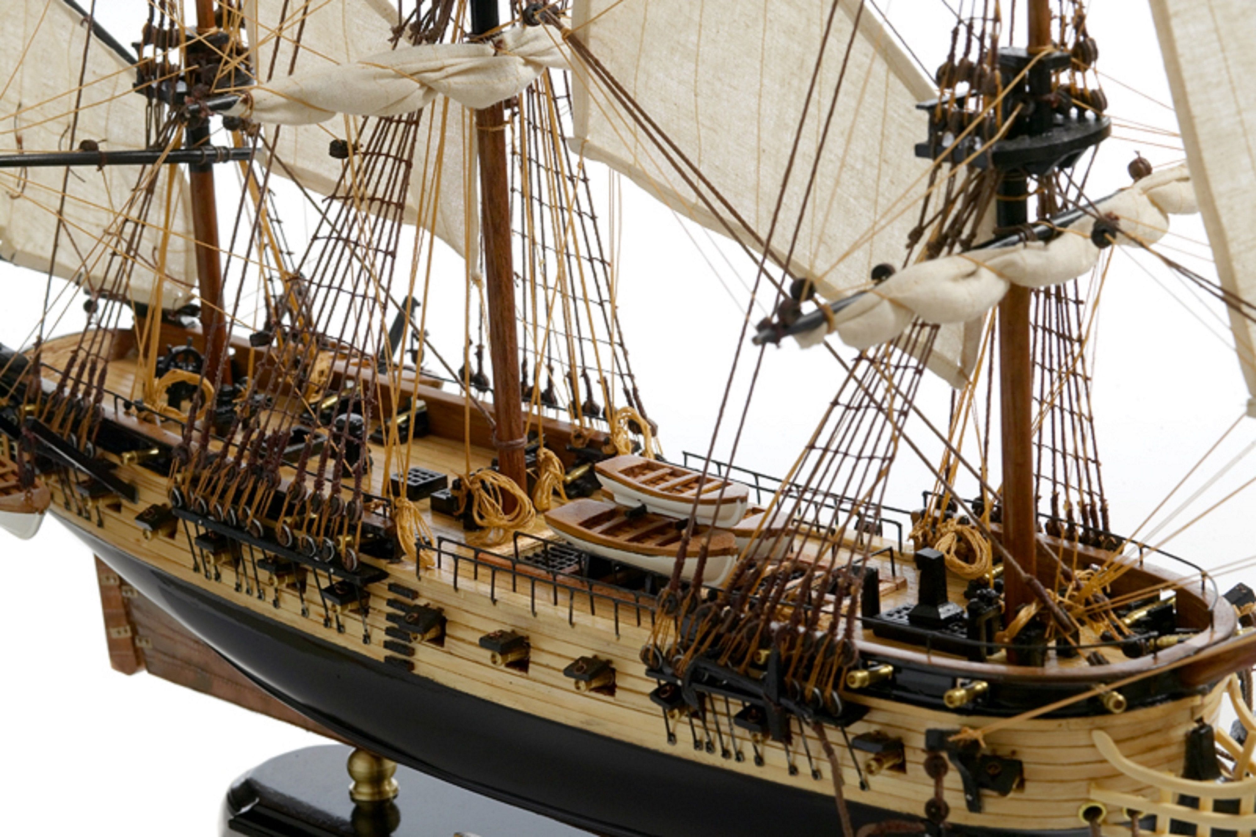 Tall Ship Hms Surprise Wooden Boat Model Tall Ships In Scale | My XXX ...