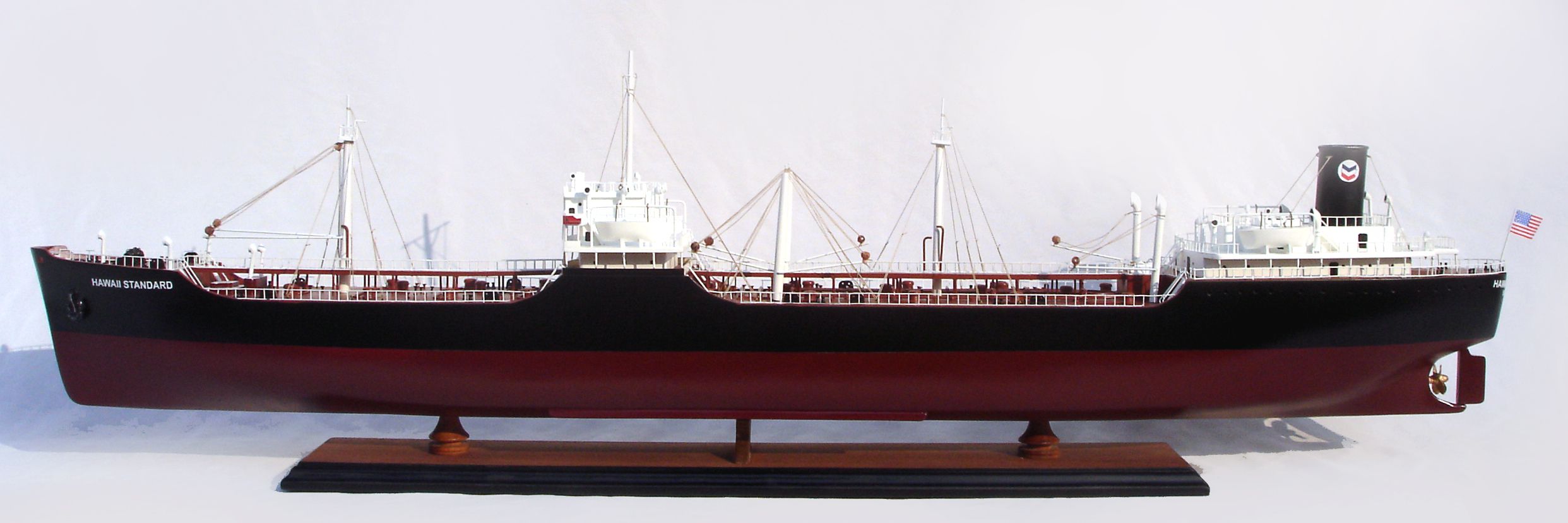 Hawaii/Nevada Standard Wooden Model Ship - GN