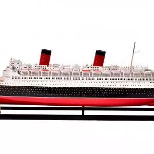 Liners and Model Cruise Ships